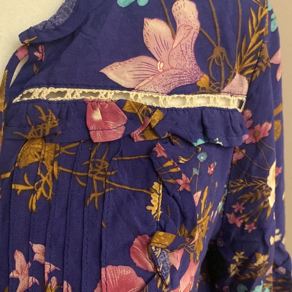 Aly Daly Bohemian Floral Print Mini Dress - Picture 4 of 15